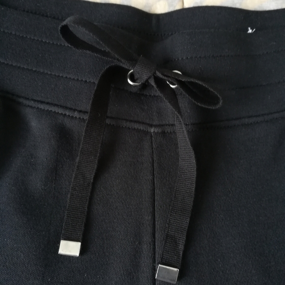 Croft & Barrow NWOT black shorts size PM - Picture 4 of 8